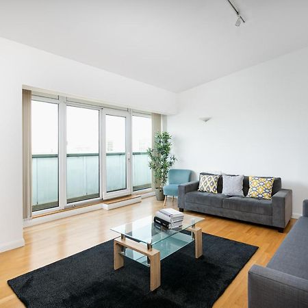 Skyvillion - 3Bed Penthouse Near London City Airport, O2 Arena, London Excel Centre With Parking Extérieur photo