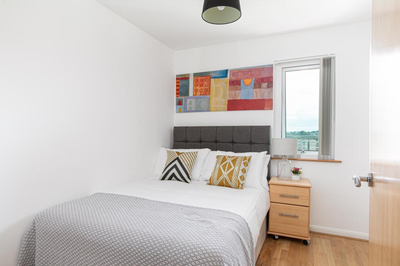 Skyvillion - 3Bed Penthouse Near London City Airport, O2 Arena, London Excel Centre With Parking Extérieur photo