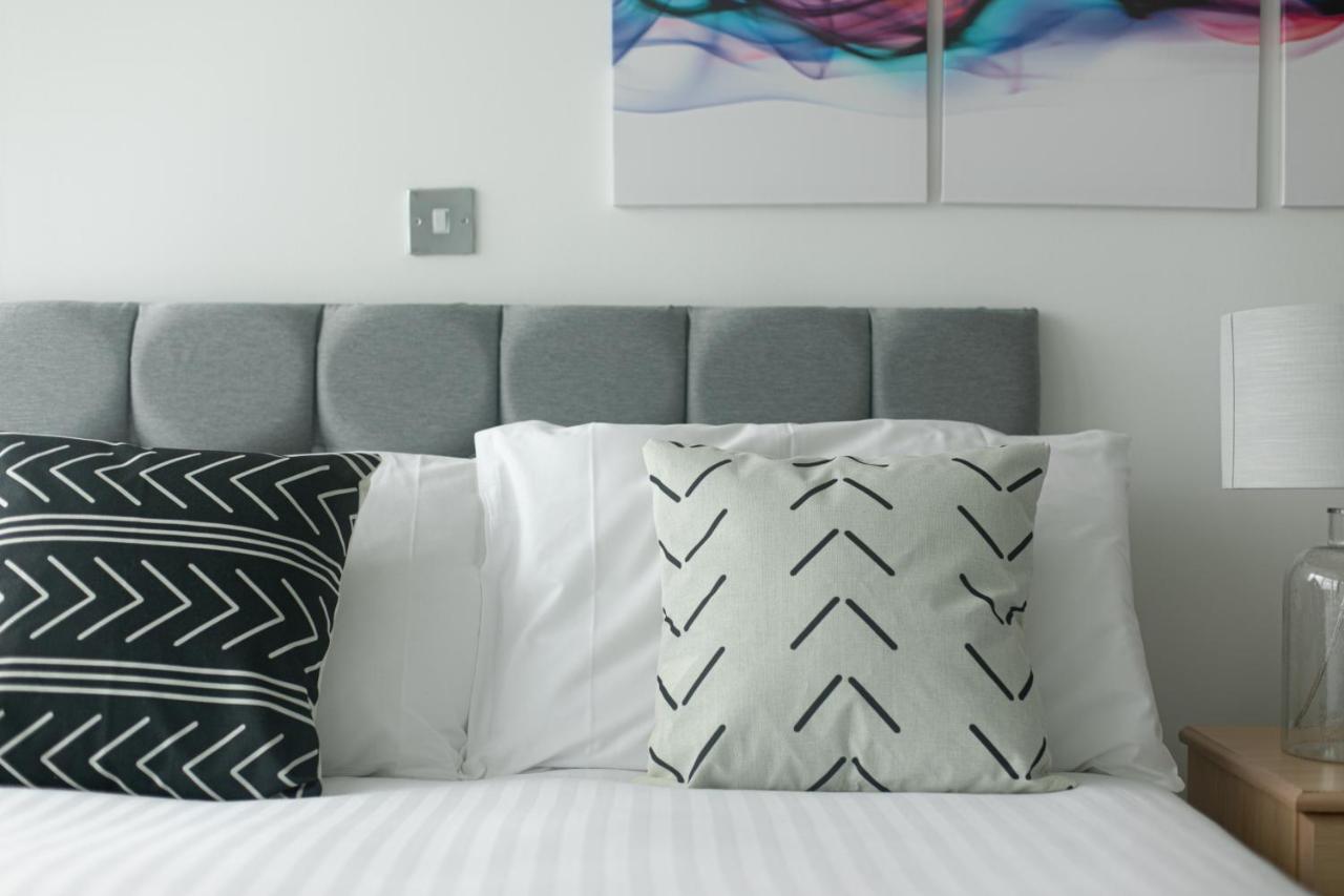 Skyvillion - 3Bed Penthouse Near London City Airport, O2 Arena, London Excel Centre With Parking Extérieur photo