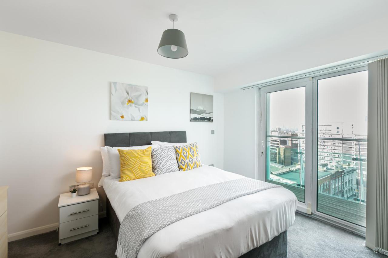 Skyvillion - 3Bed Penthouse Near London City Airport, O2 Arena, London Excel Centre With Parking Extérieur photo