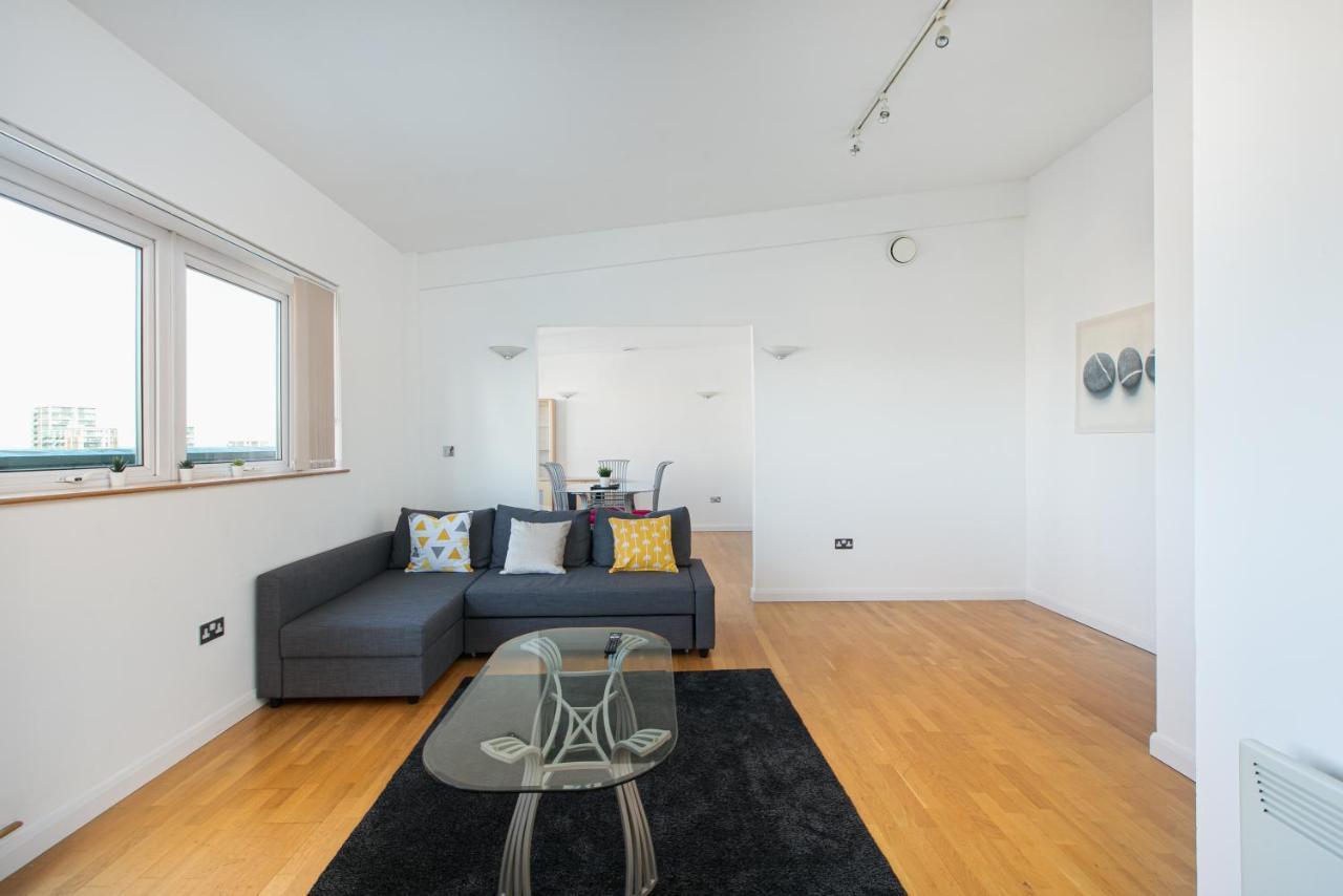 Skyvillion - 3Bed Penthouse Near London City Airport, O2 Arena, London Excel Centre With Parking Extérieur photo
